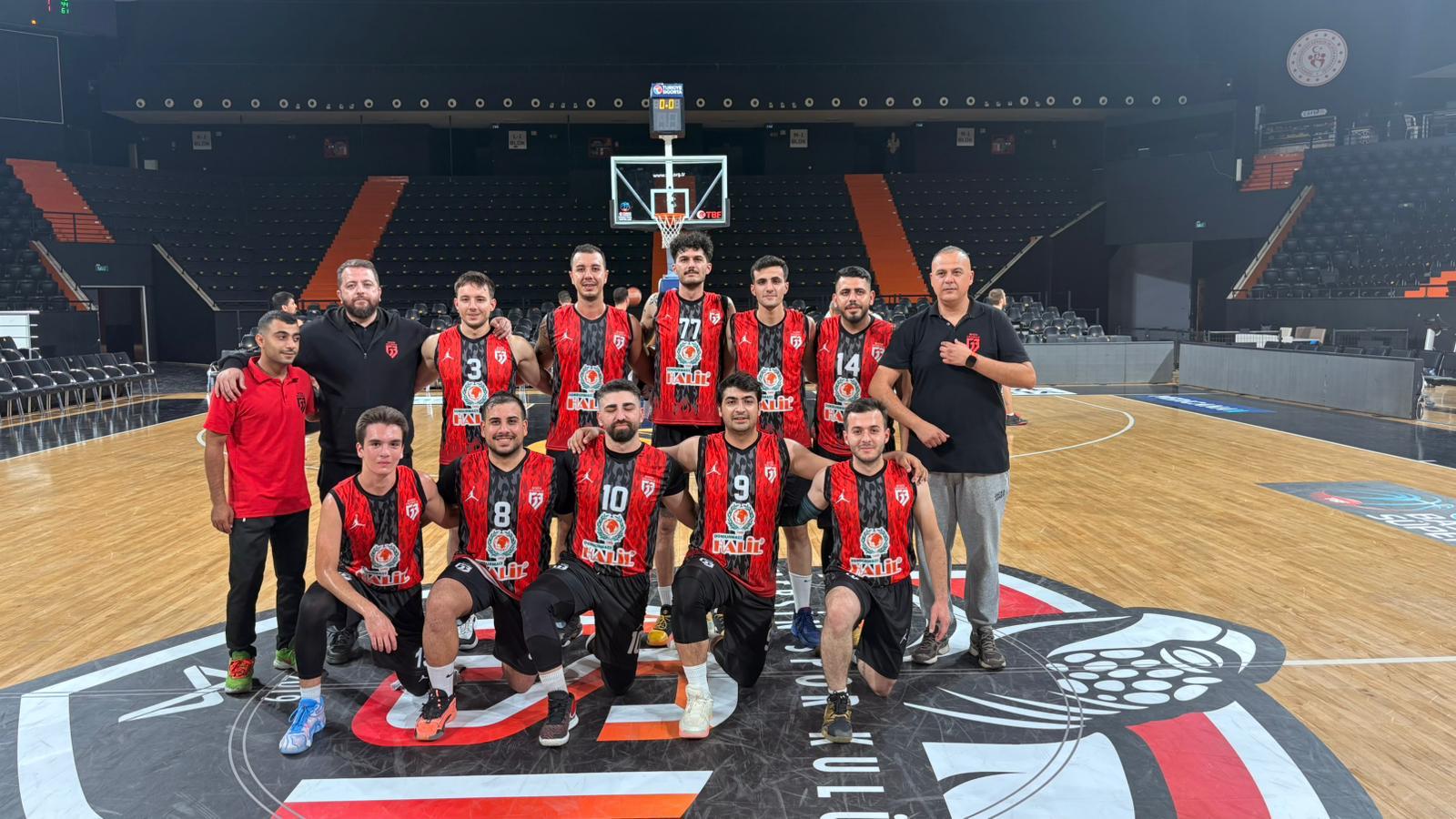 Mersin Gençlerbirliği Basketbol Takımı