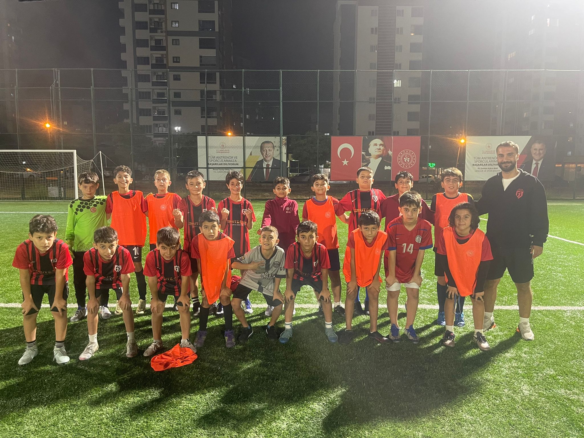 Mersin Gençlerbirliği Futbol Takımı